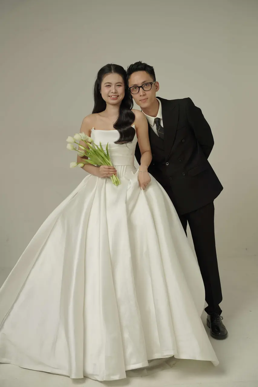 Khoảnh khắc ngày cưới 11