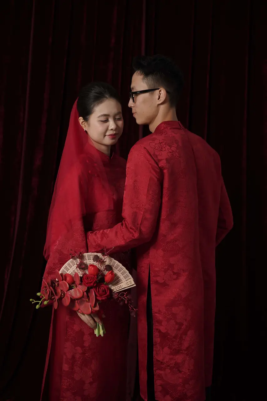 Khoảnh khắc ngày cưới 33